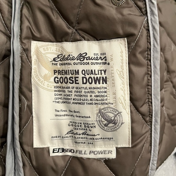 [S]Eddie Bauer EB550 Women's Quilted Silver Down Vest - Picture 4 of 10
